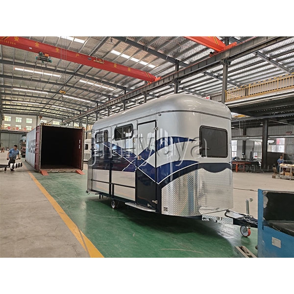 福建牧民游牧车