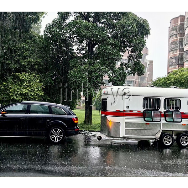 福建三马位方头车