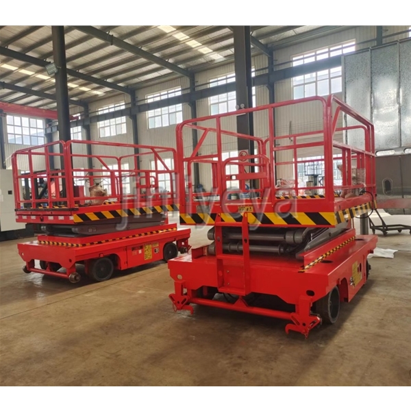 福建铁陆自行走升降机