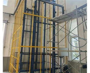 福建导轨式升降货梯